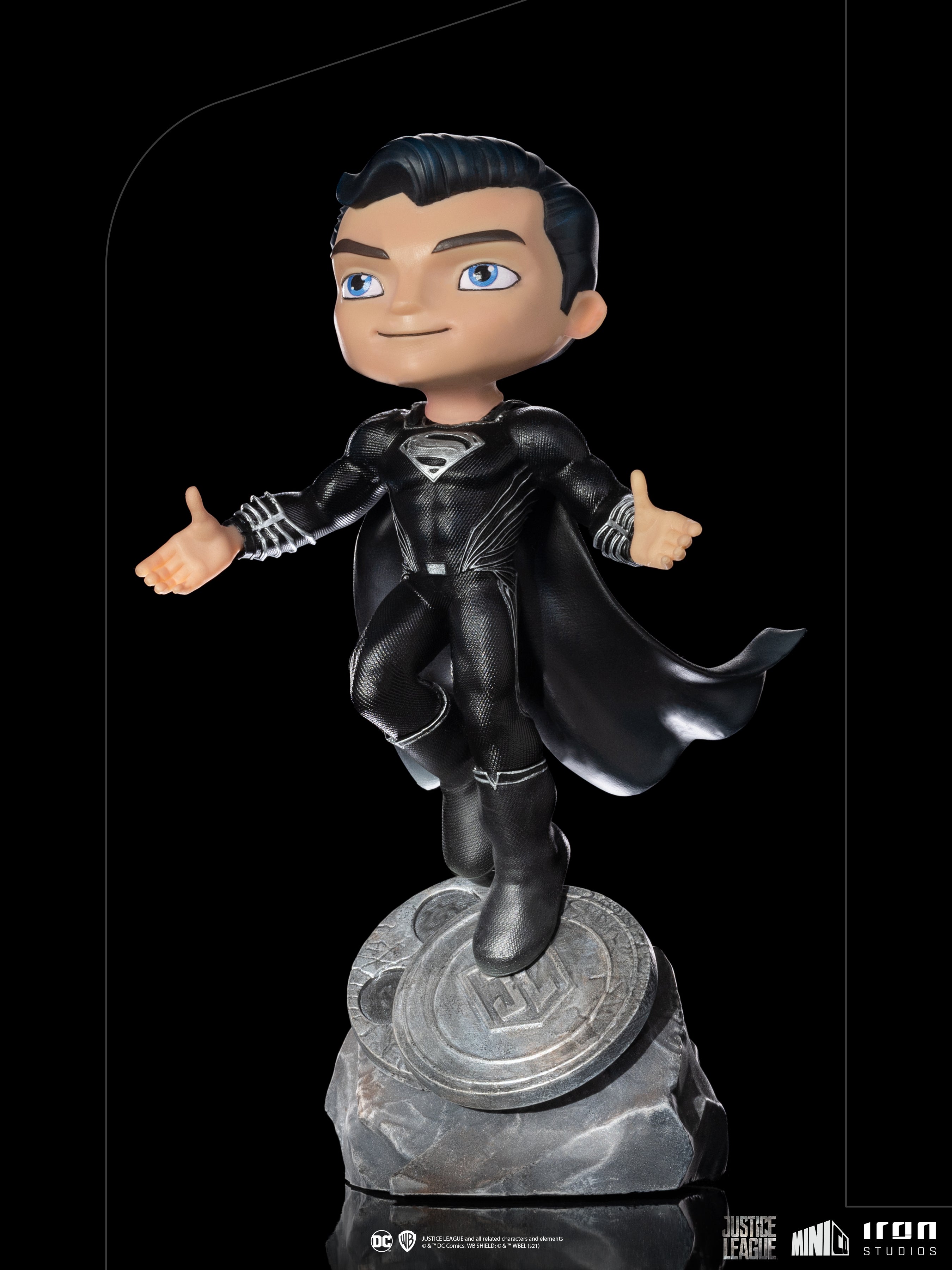 Statue Superman Black - Zack Snyder`s Justice League - MiniCo - Iron Studios