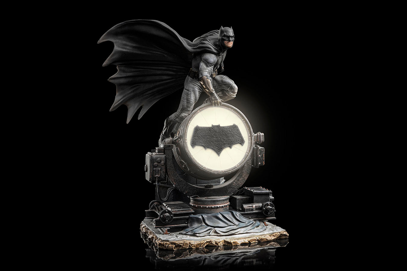 Statue Batman on Batsignal Deluxe - Zack Snyder`s Juistice League - DC Comics - Art Scale 1/10 - Iron Studios