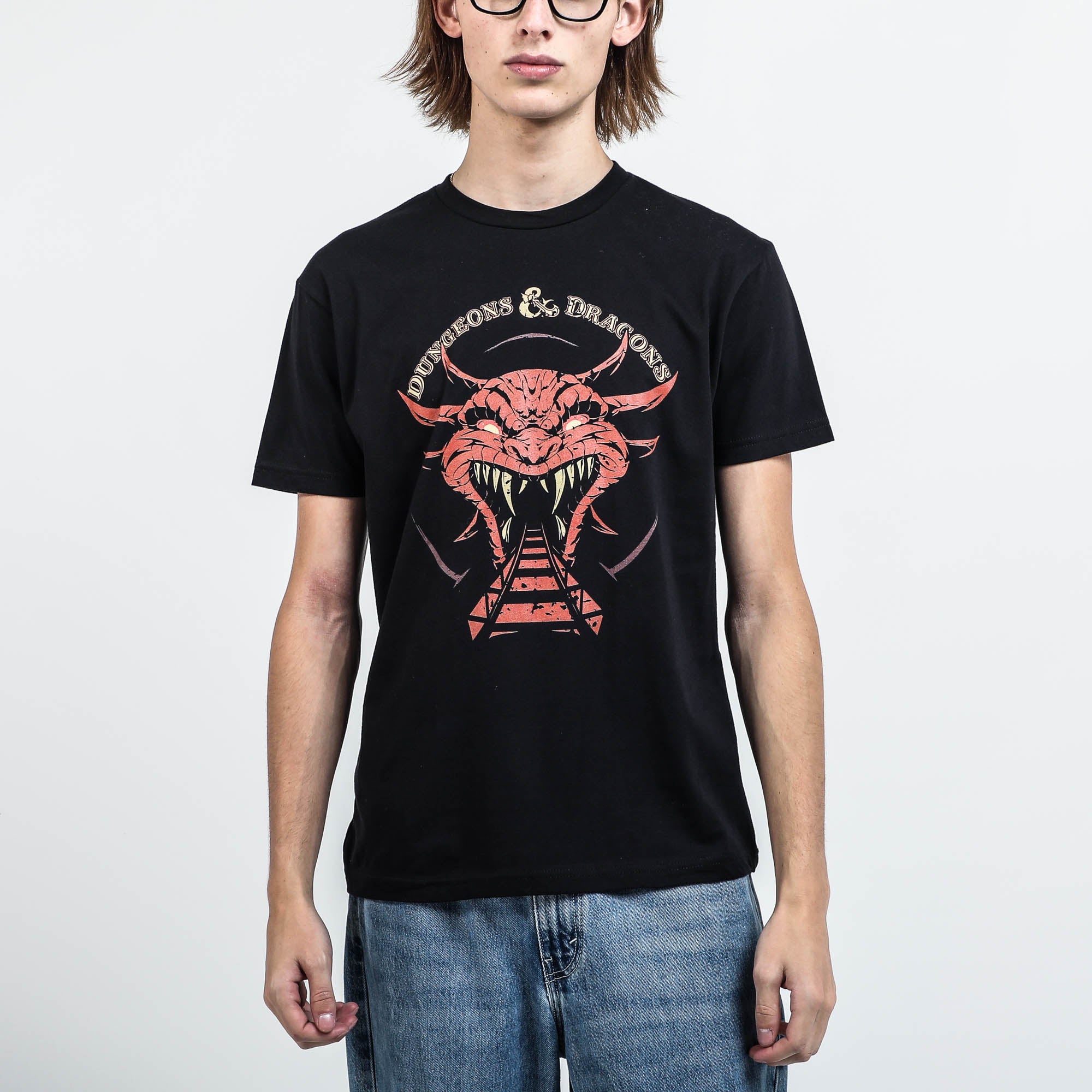 DRAGON MOUTH CAROUSEL BLACK TEE