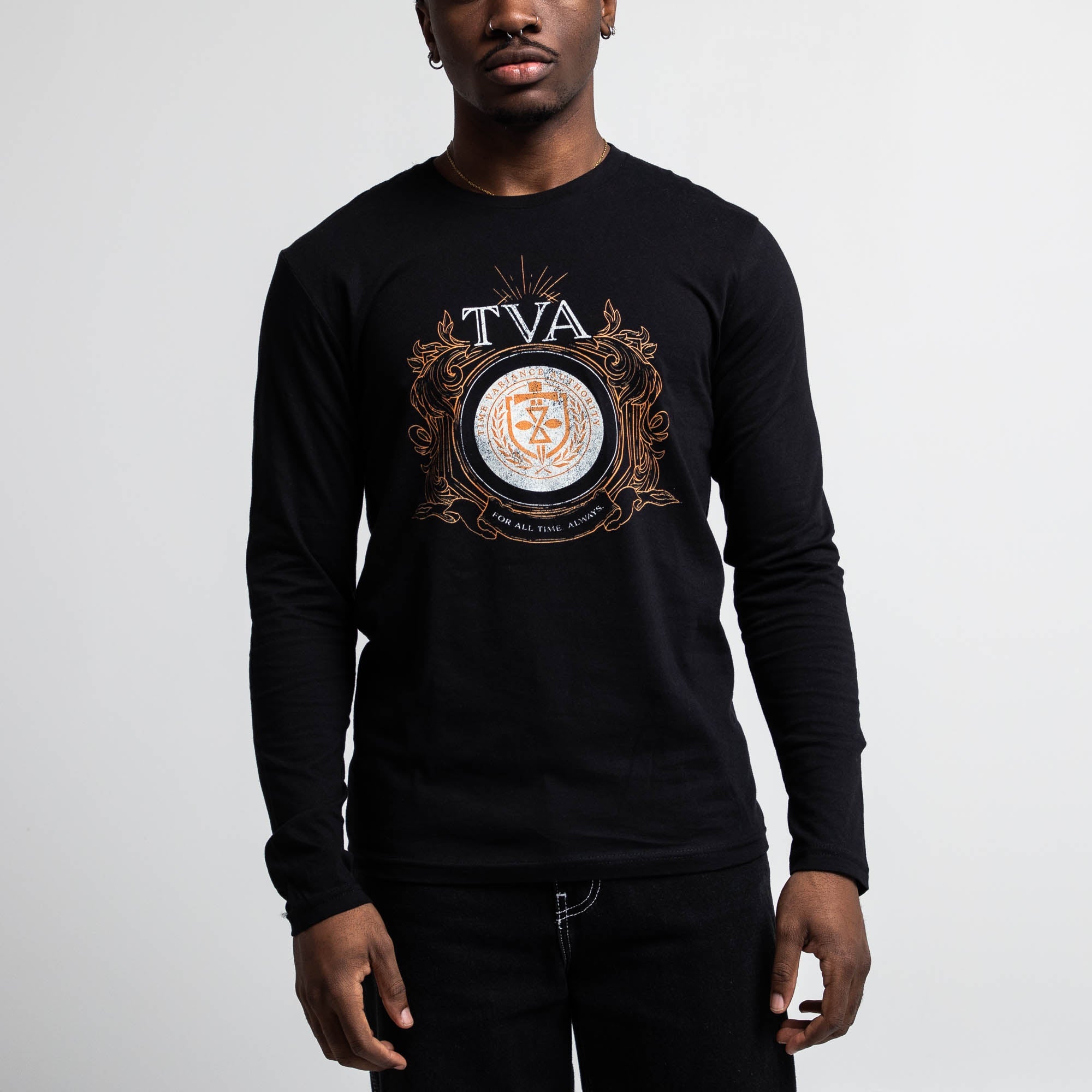 TVA CREST BLACK LONG SLEEVE